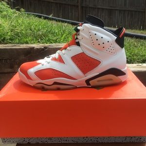 🔑 Jordan 6 “Like Mike” Size 11.5
